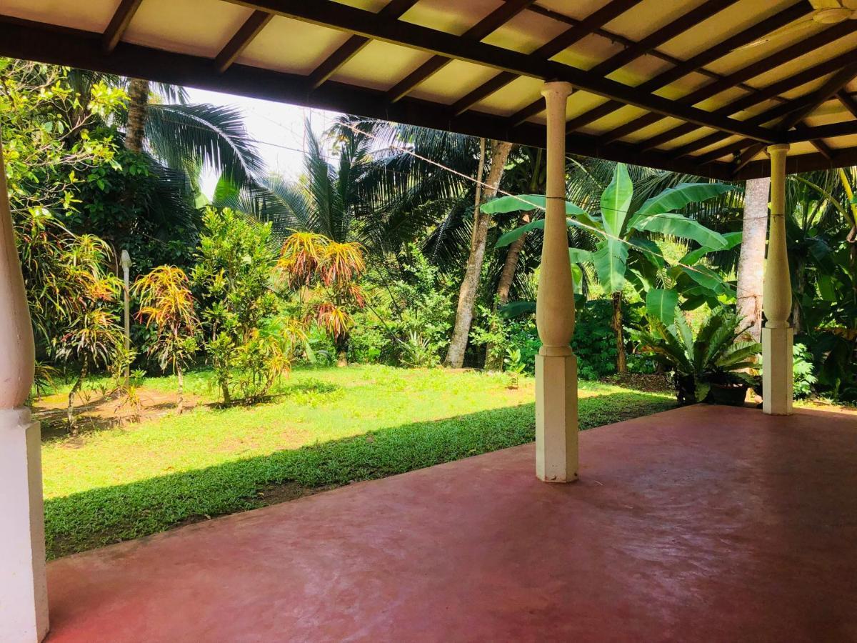 Jungle View Guesthouse Unawatuna Eksteriør bilde